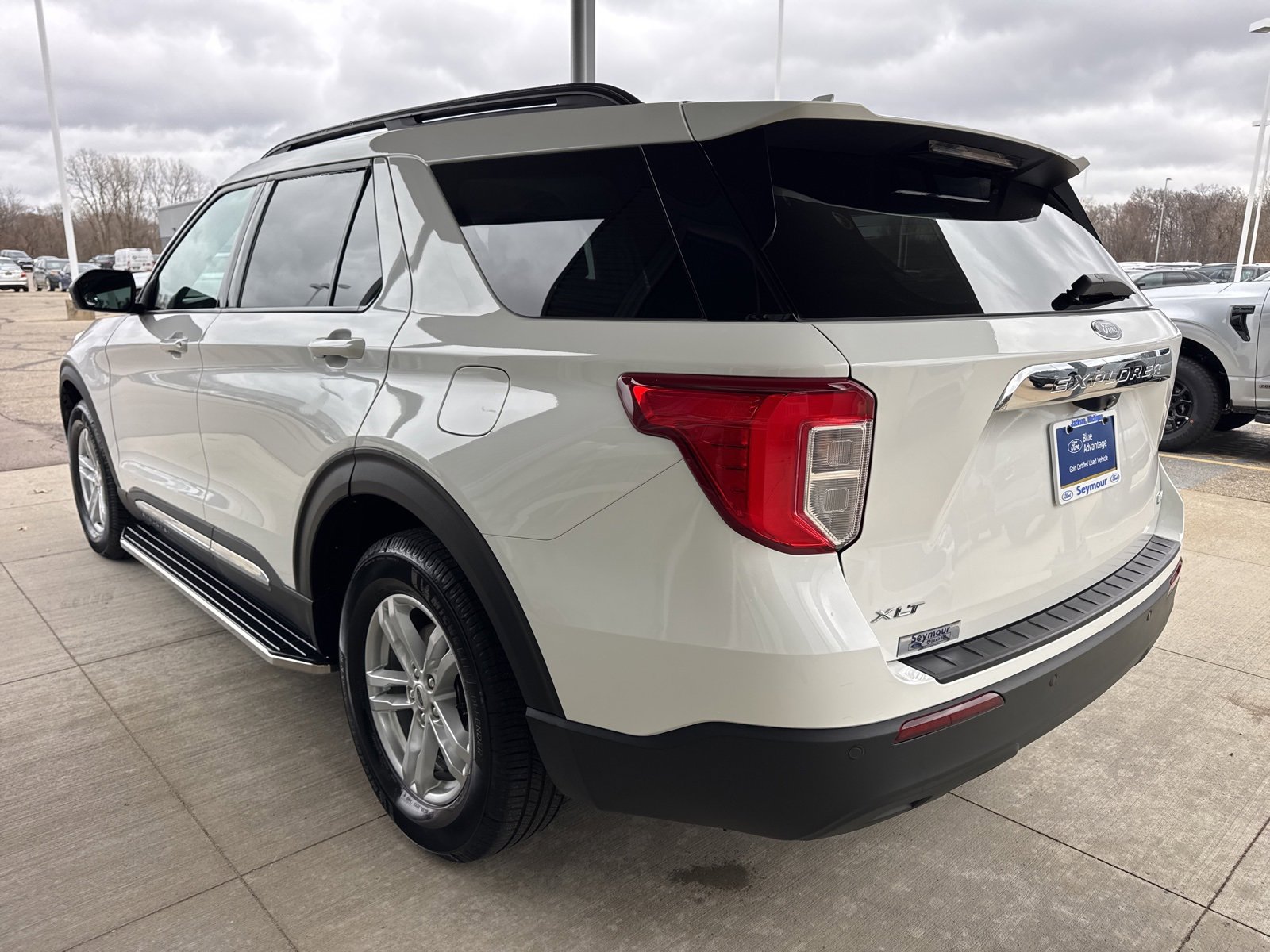 Certified 2023 Ford Explorer XLT image 5