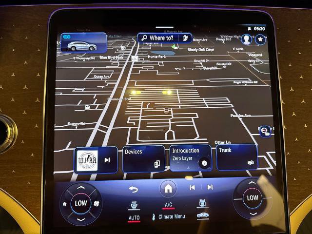 Used 2023 Mercedes-Benz EQS 450+ SUV image 20