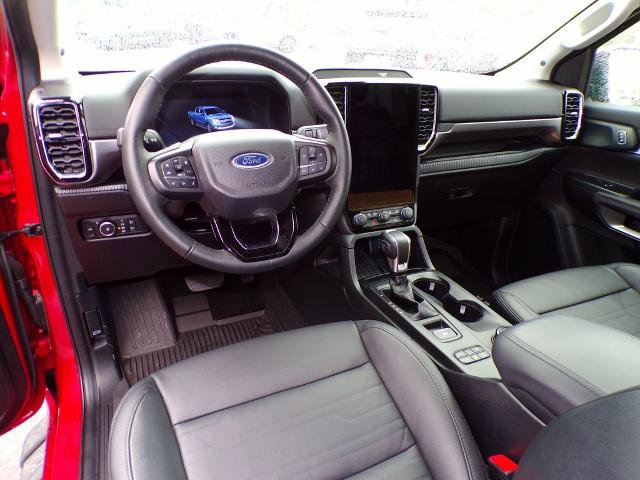 Certified 2025 Ford Ranger Lariat w/ Black Appearance Package AWD/4WD image 18