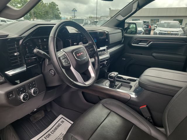 Used 2023 GMC Sierra 1500 SLT w/ SLT Convenience Package AWD/4WD image 10