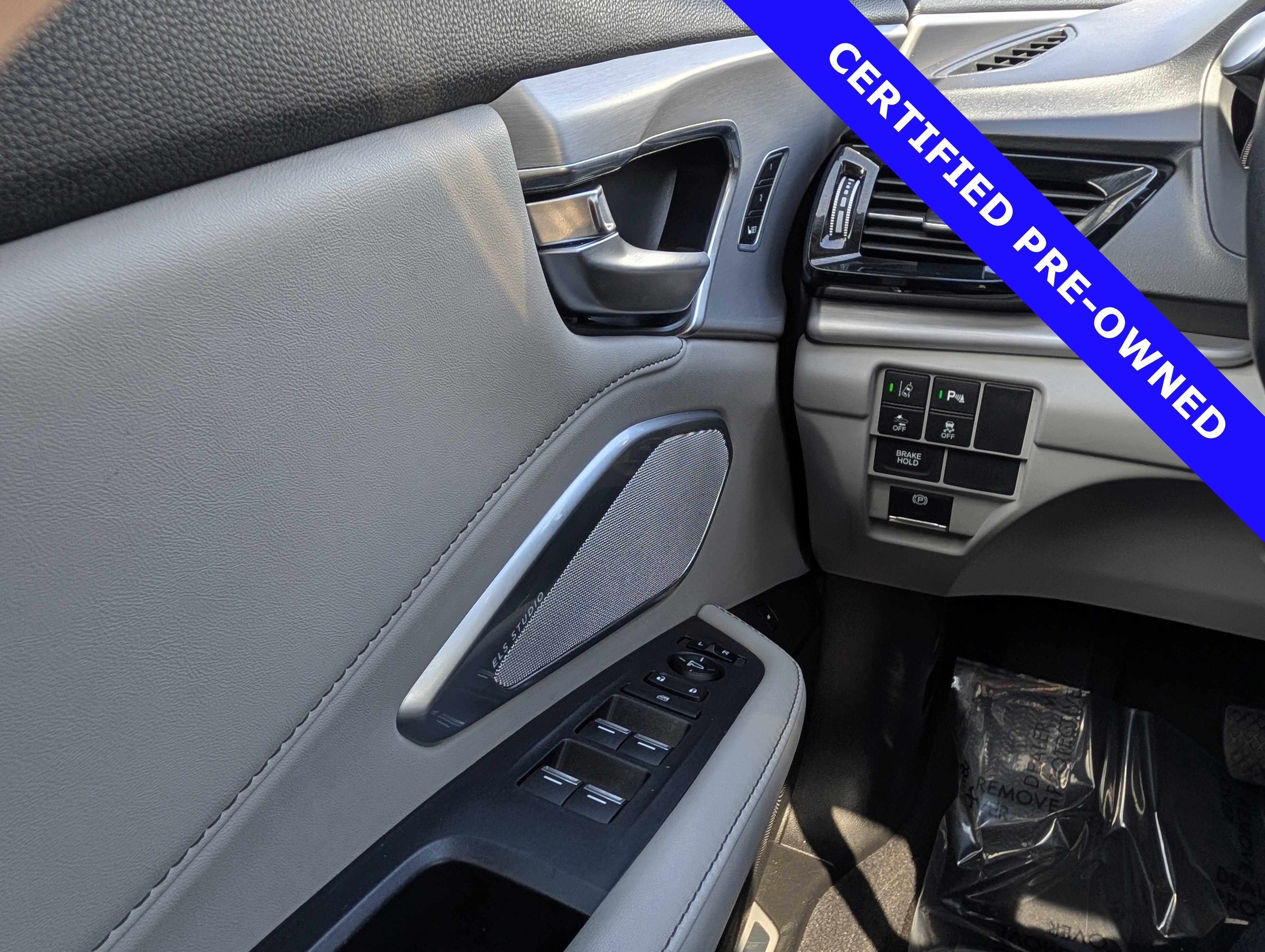 Used 2020 Acura RDX w/ Technology Package image 26