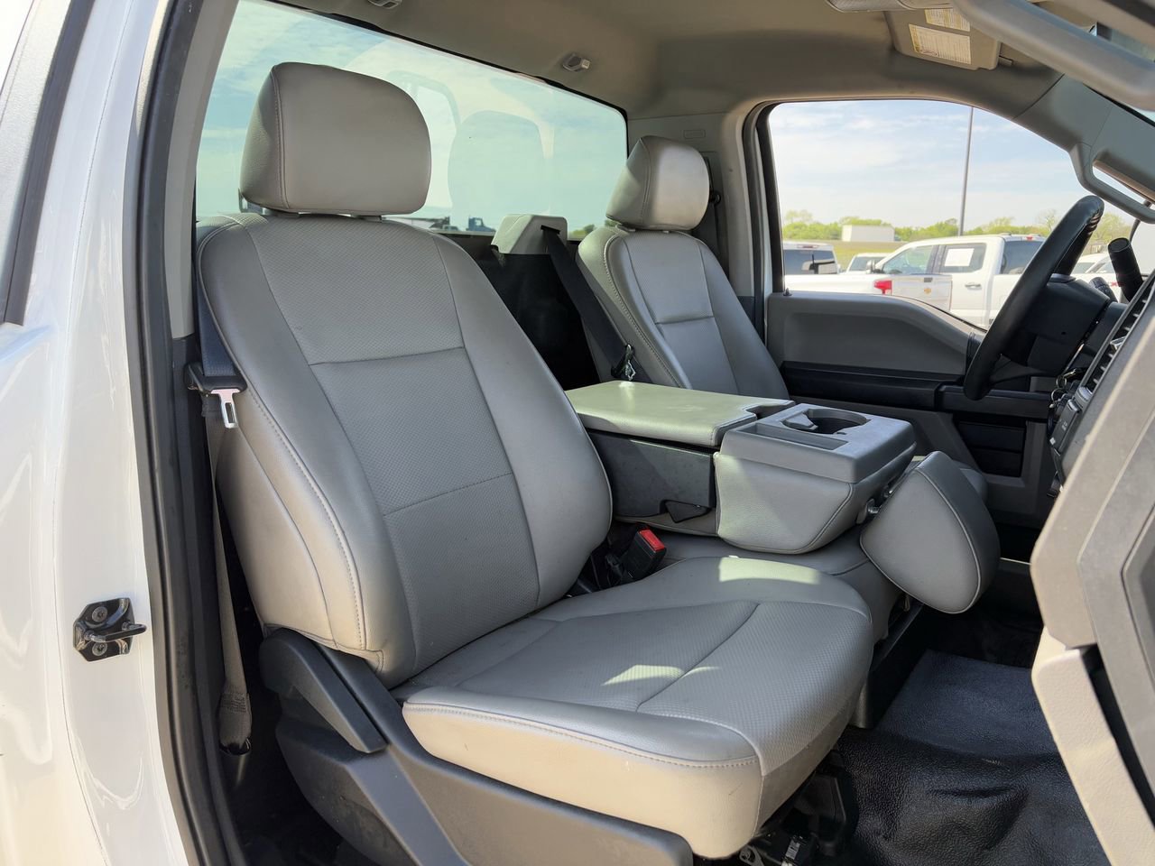 Certified 2022 Ford F250 XL w/ STX Appearance Package image 28