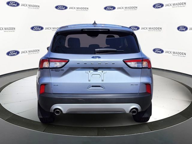 Certified 2022 Ford Escape SE w/ Cold Weather Package image 3