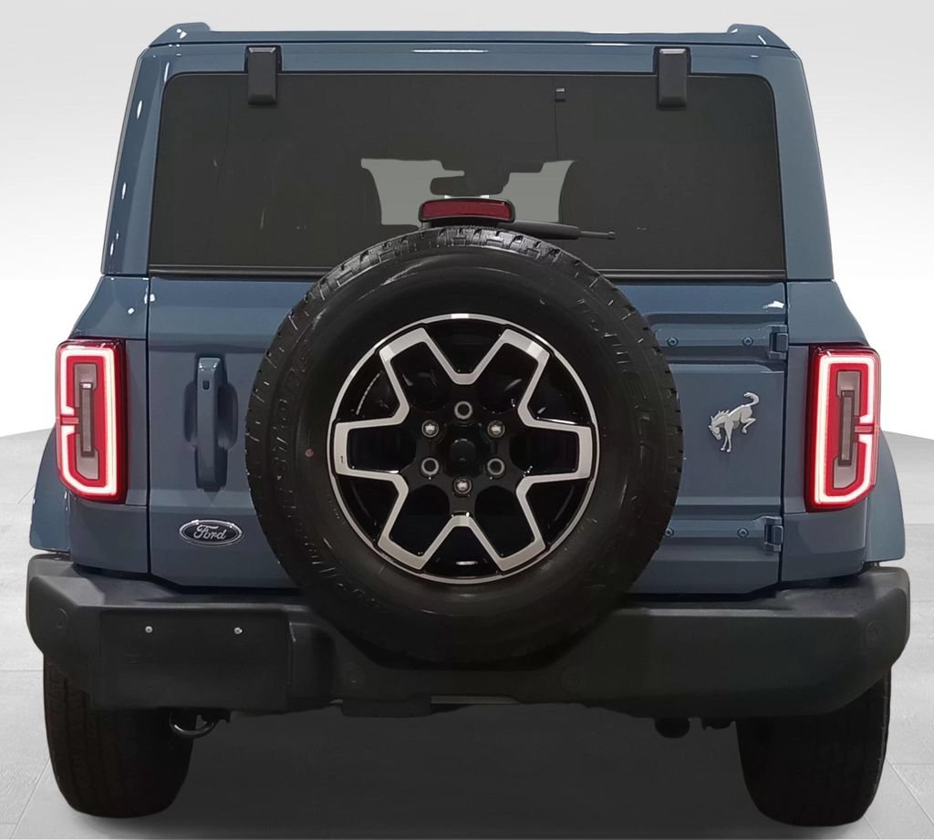 Certified 2025 Ford Bronco Outer Banks AWD/4WD image 4