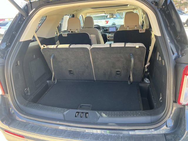 Certified 2023 Ford Explorer XLT w/ Equipment Group 202A image 12