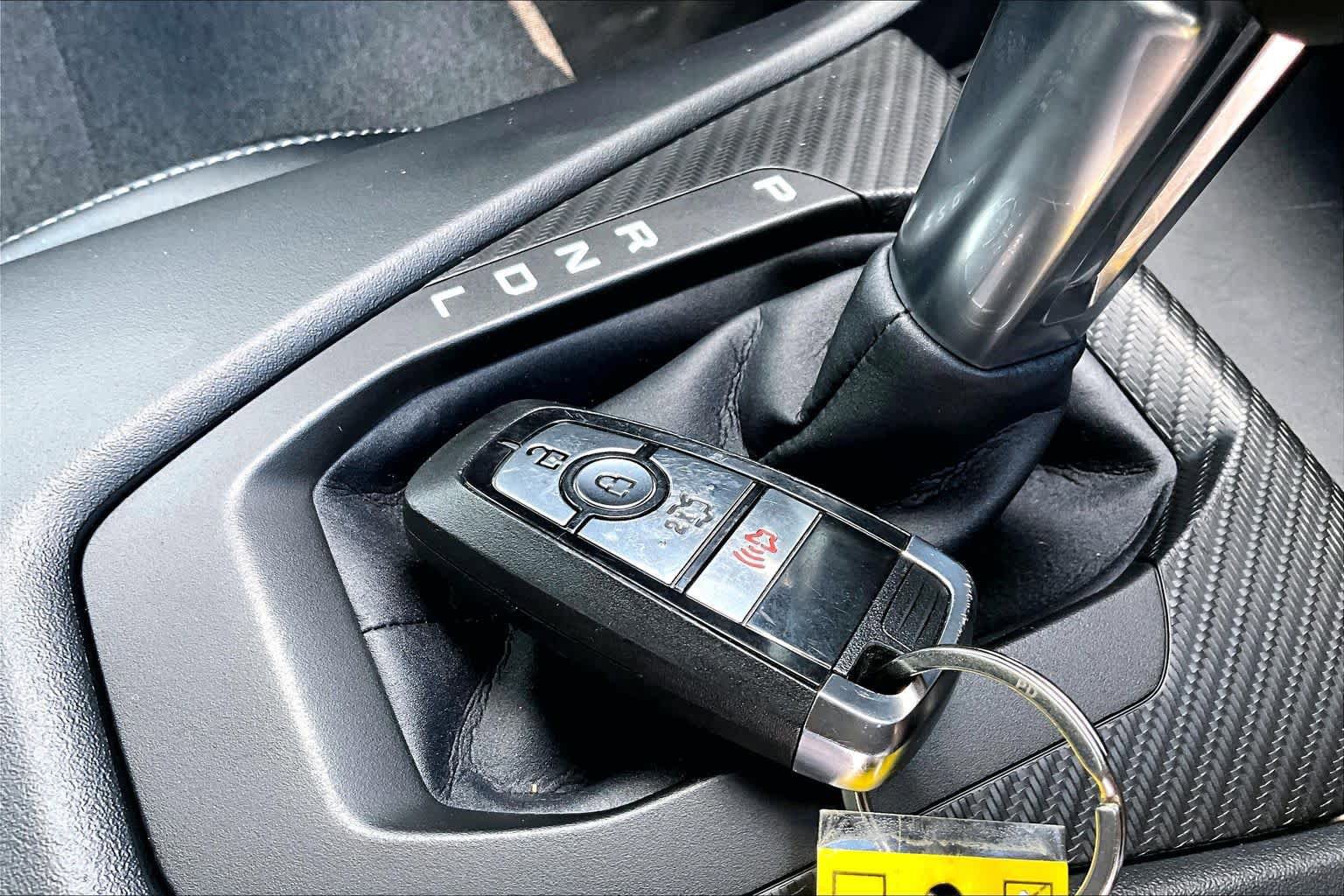 Certified 2025 Ford Mustang Coupe RWD image 15