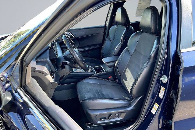 Used 2024 Mitsubishi Outlander SE AWD/4WD image 25