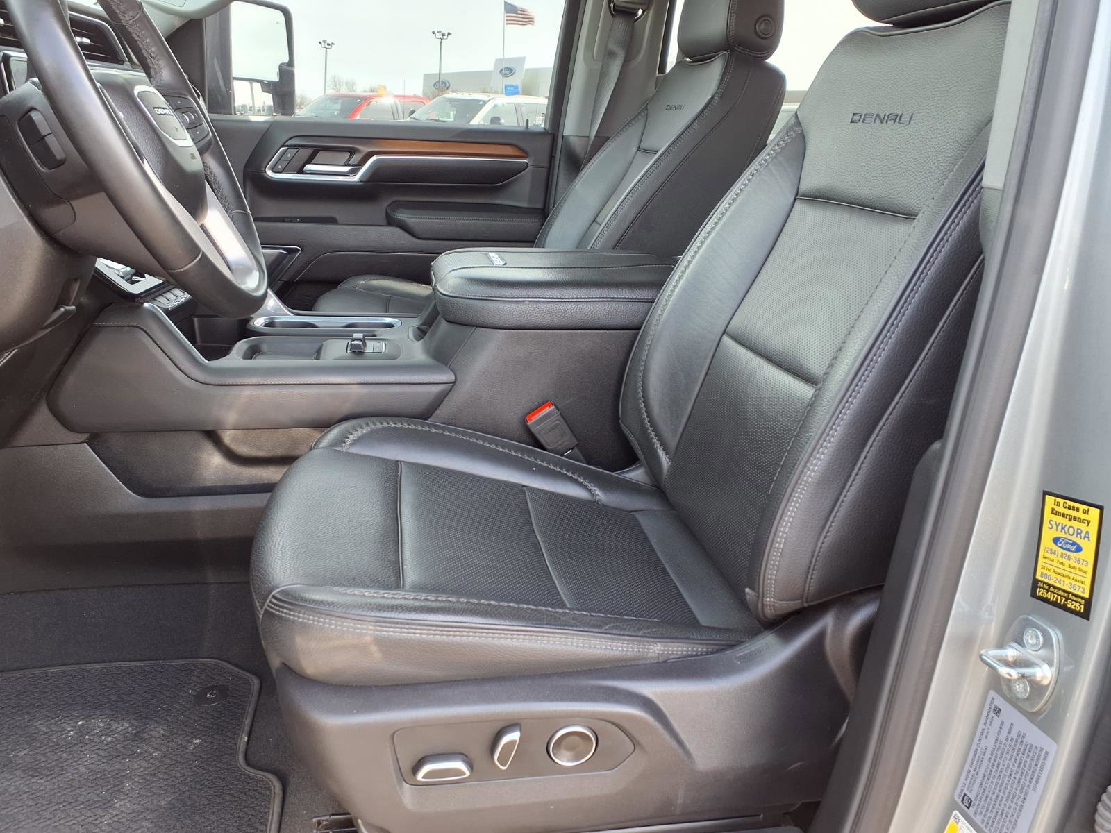 Used 2024 GMC Sierra 2500 Denali w/ Denali Reserve Package image 10