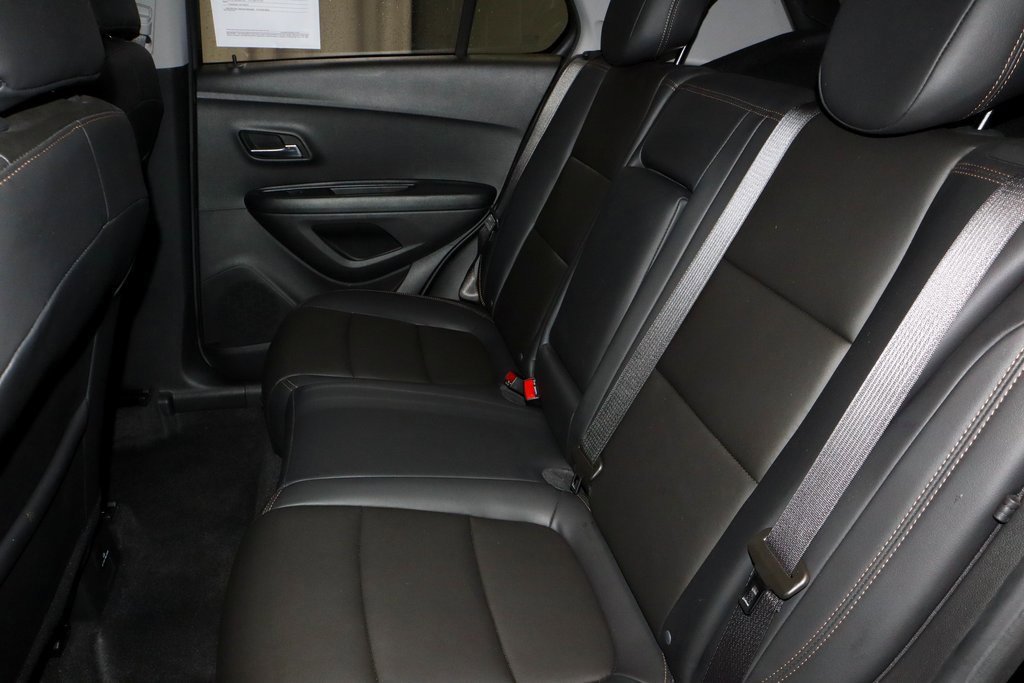 Used 2022 Chevrolet Trax LT w/ Premium Seat Package image 22