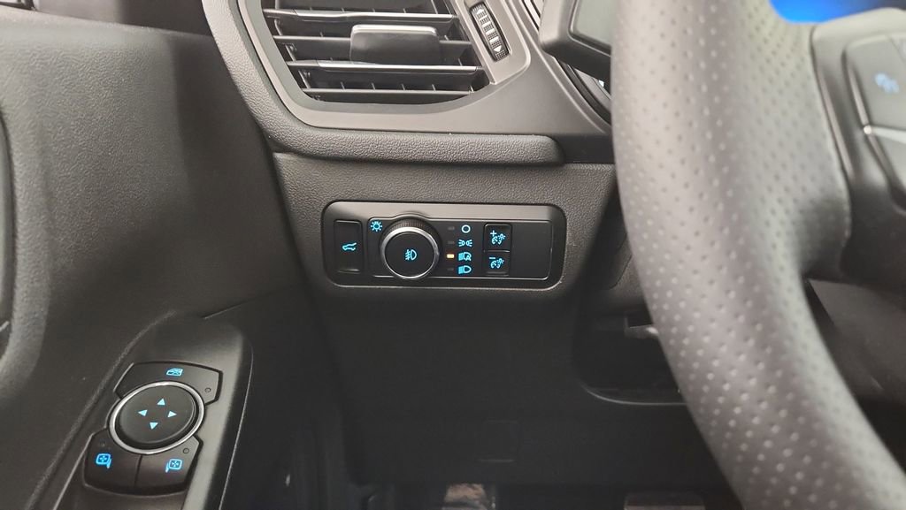 Certified 2023 Ford Escape ST-Line Select w/ Tech Pack #1 image 25