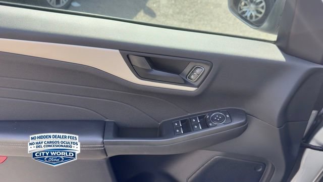 Certified 2022 Ford Escape SE w/ SE Sport Appearance Package AWD/4WD image 7