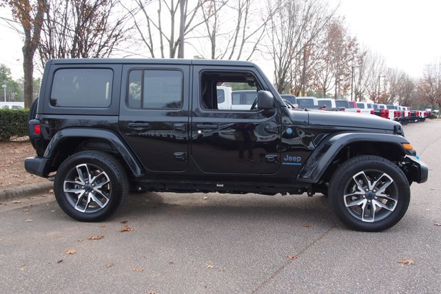 Used 2024 Jeep Wrangler Sport w/ Convenience Group image 8