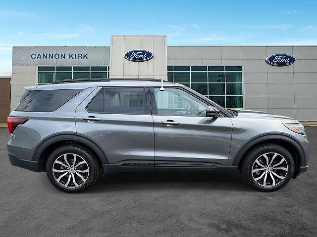 Certified 2026 Ford Explorer ST-Line AWD/4WD image 8
