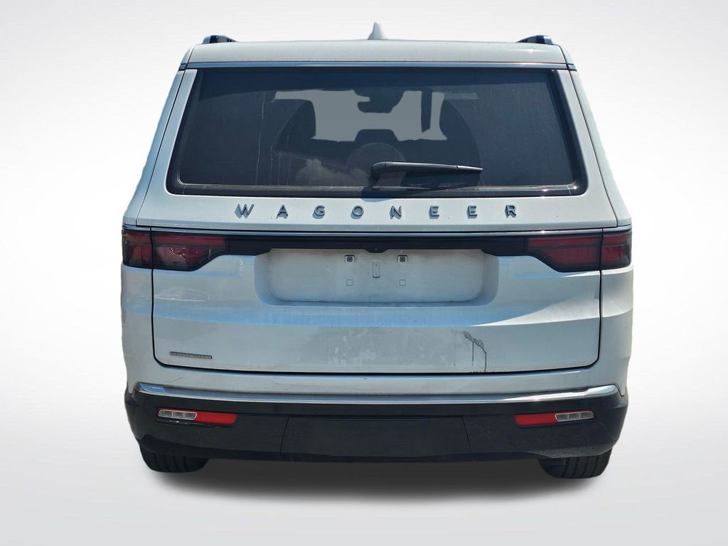 Used 2023 Jeep Wagoneer 4WD image 8