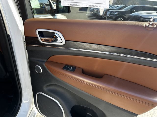 Used 2019 Jeep Grand Cherokee Summit w/ Platinum Series Group image 41