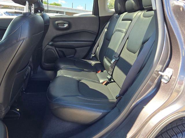 Used 2018 Jeep Compass Latitude w/ Popular Equipment Group image 16