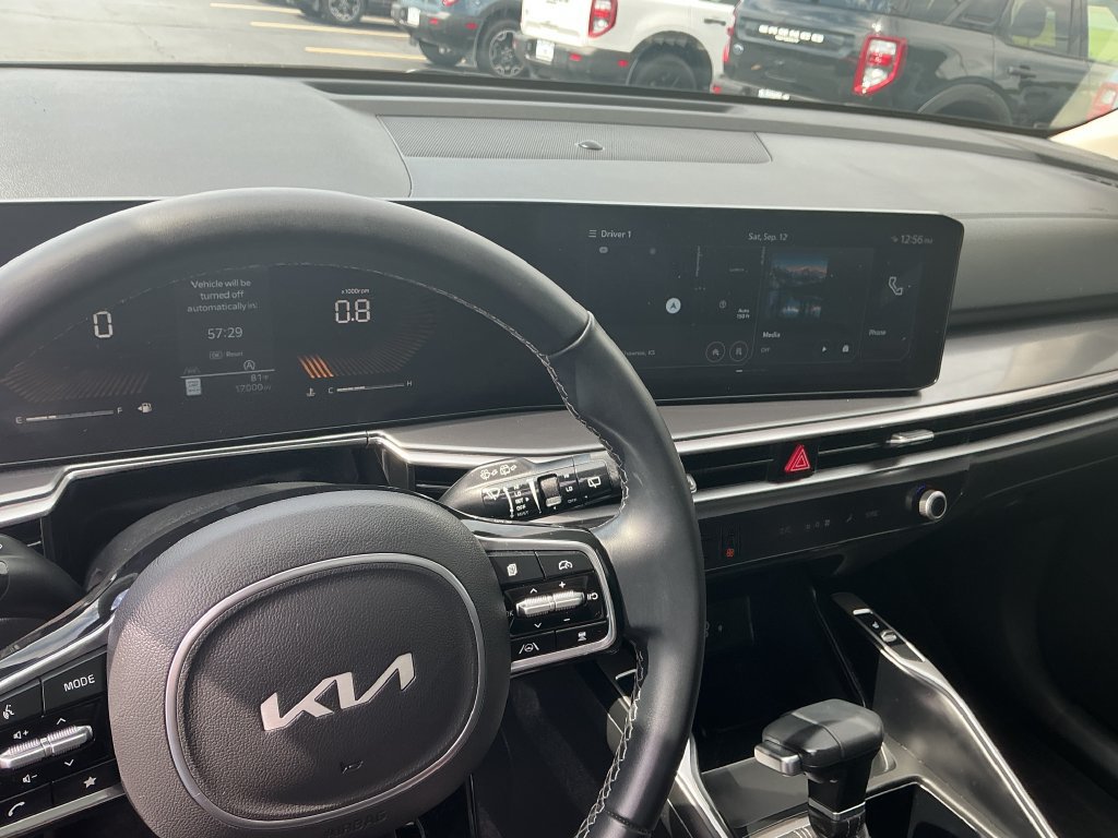 Used 2025 Kia Sorento EX w/ Panoramic Sunroof Package AWD/4WD image 31
