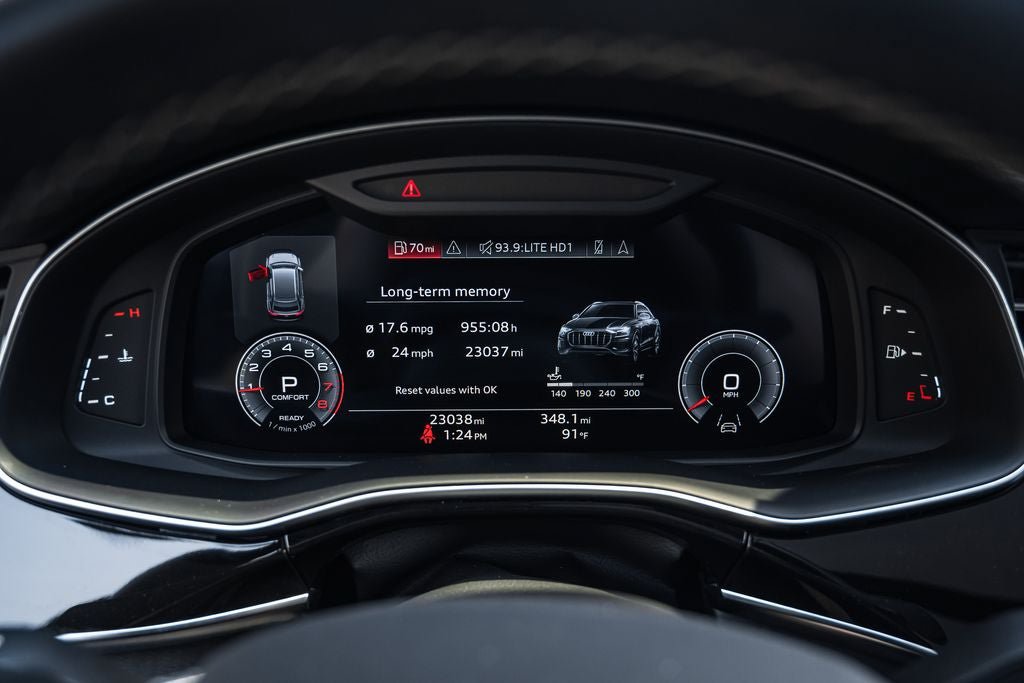 Used 2023 Audi Q8 Premium Plus w/ Premium Plus Package AWD/4WD image 25