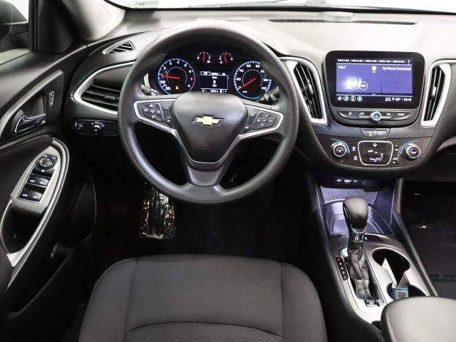 Used 2023 Chevrolet Malibu LS FWD image 19