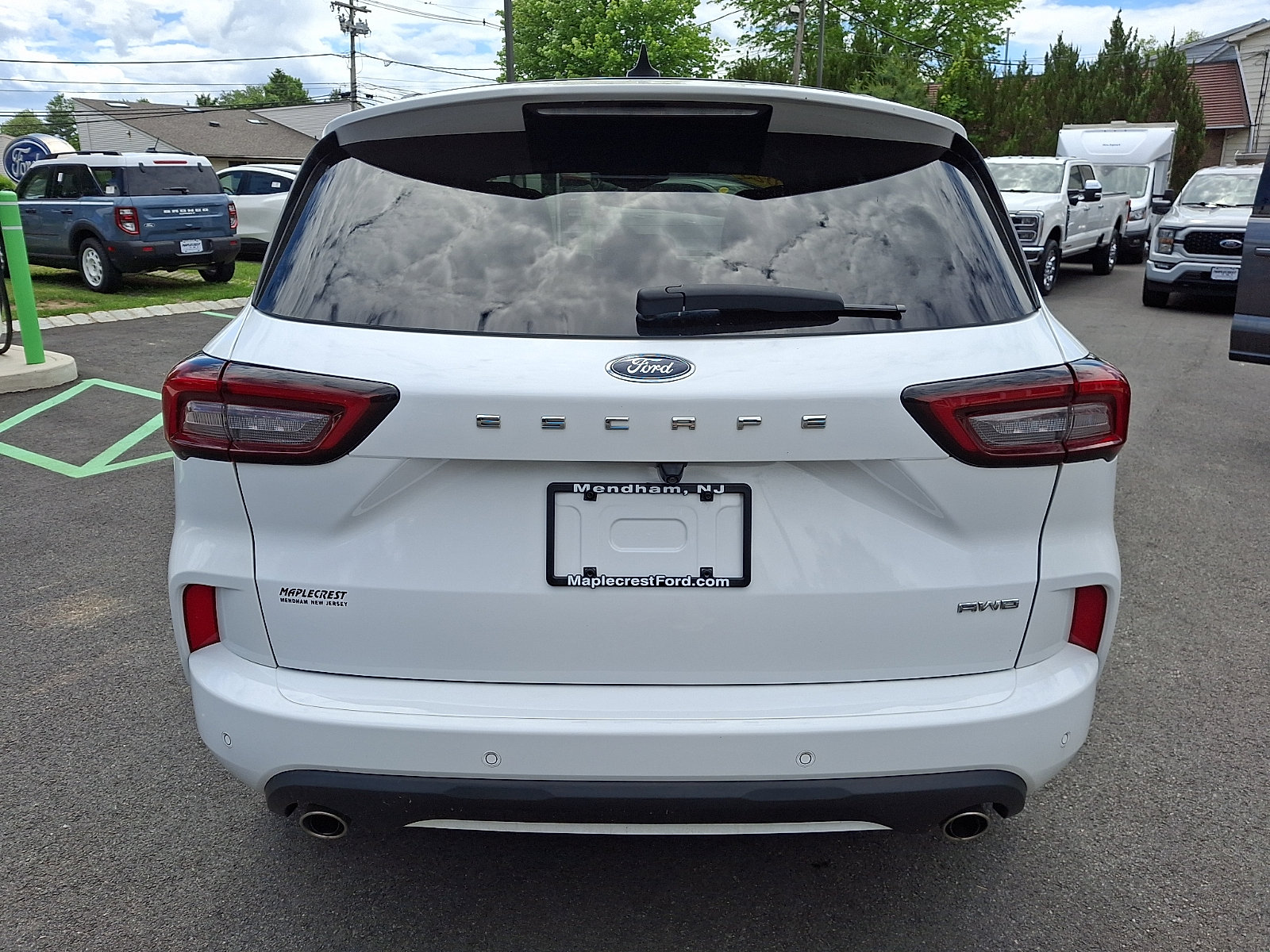 Certified 2023 Ford Escape ST-Line w/ Tech Pack #1 AWD/4WD image 6