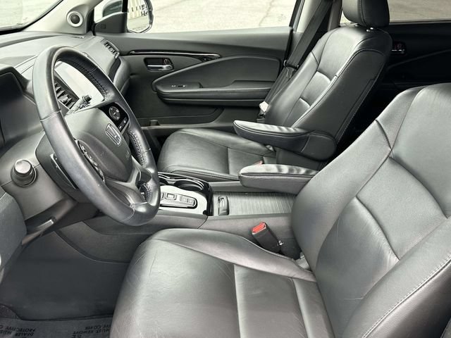 Used 2022 Honda Pilot Touring image 16