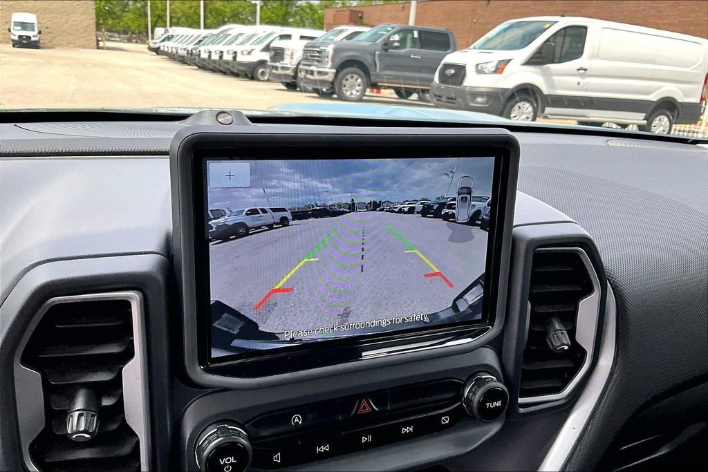 Certified 2022 Ford Bronco Sport Outer Banks w/ Tech Package AWD/4WD image 20