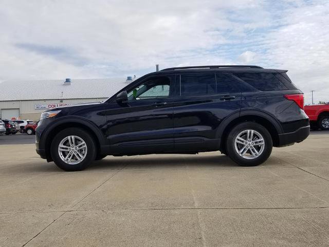 Certified 2023 Ford Explorer XLT image 2