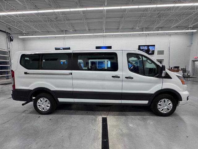 Certified 2022 Ford Transit 350 XLT image 4