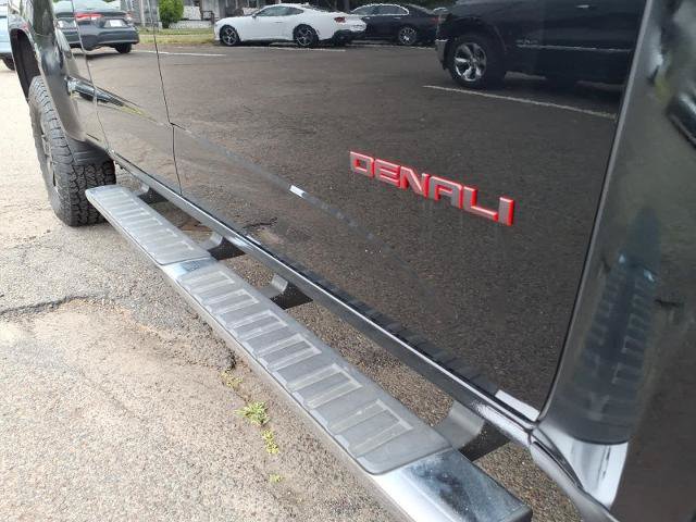 Used 2017 GMC Canyon Denali AWD/4WD image 13