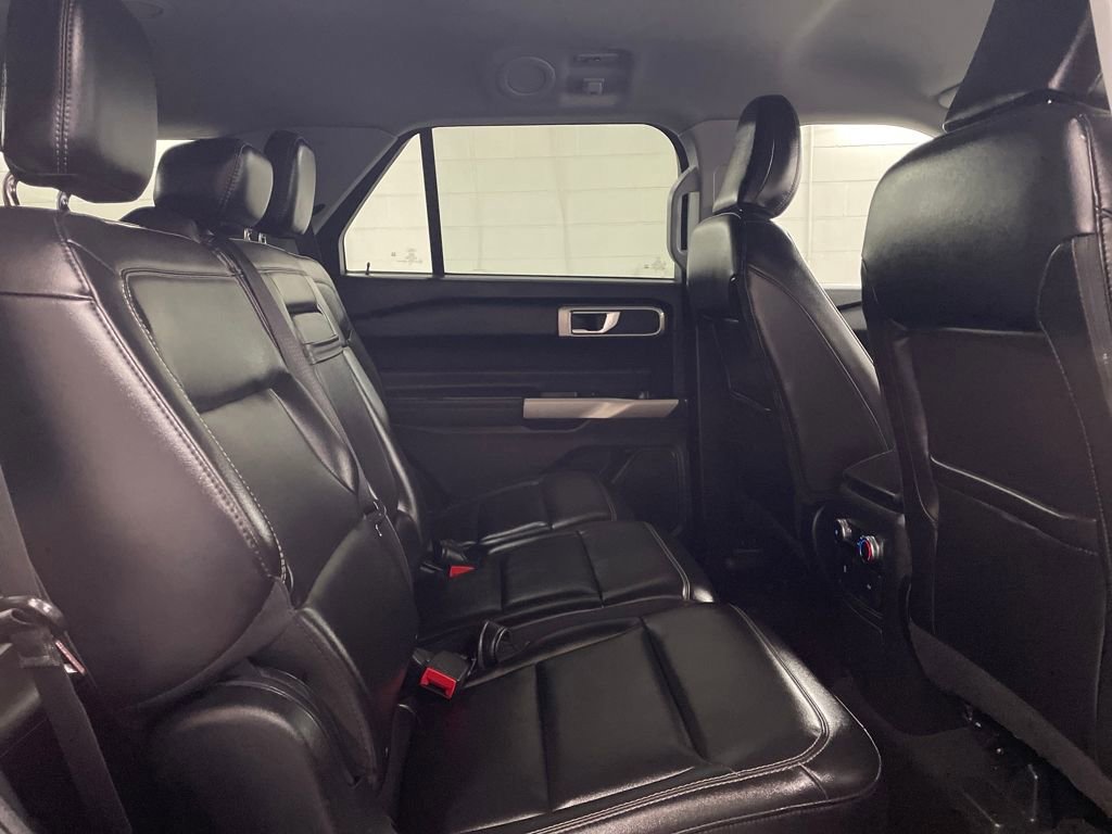 Certified 2023 Ford Explorer XLT w/ Equipment Group 202A image 30