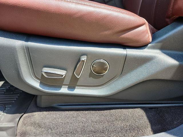 Certified 2022 Ford Expedition Max Limited RWD image 4