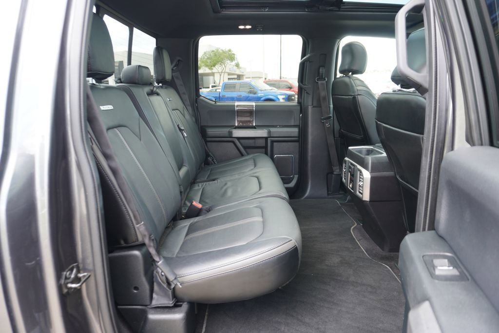 Certified 2020 Ford Edge Titanium FWD image 24
