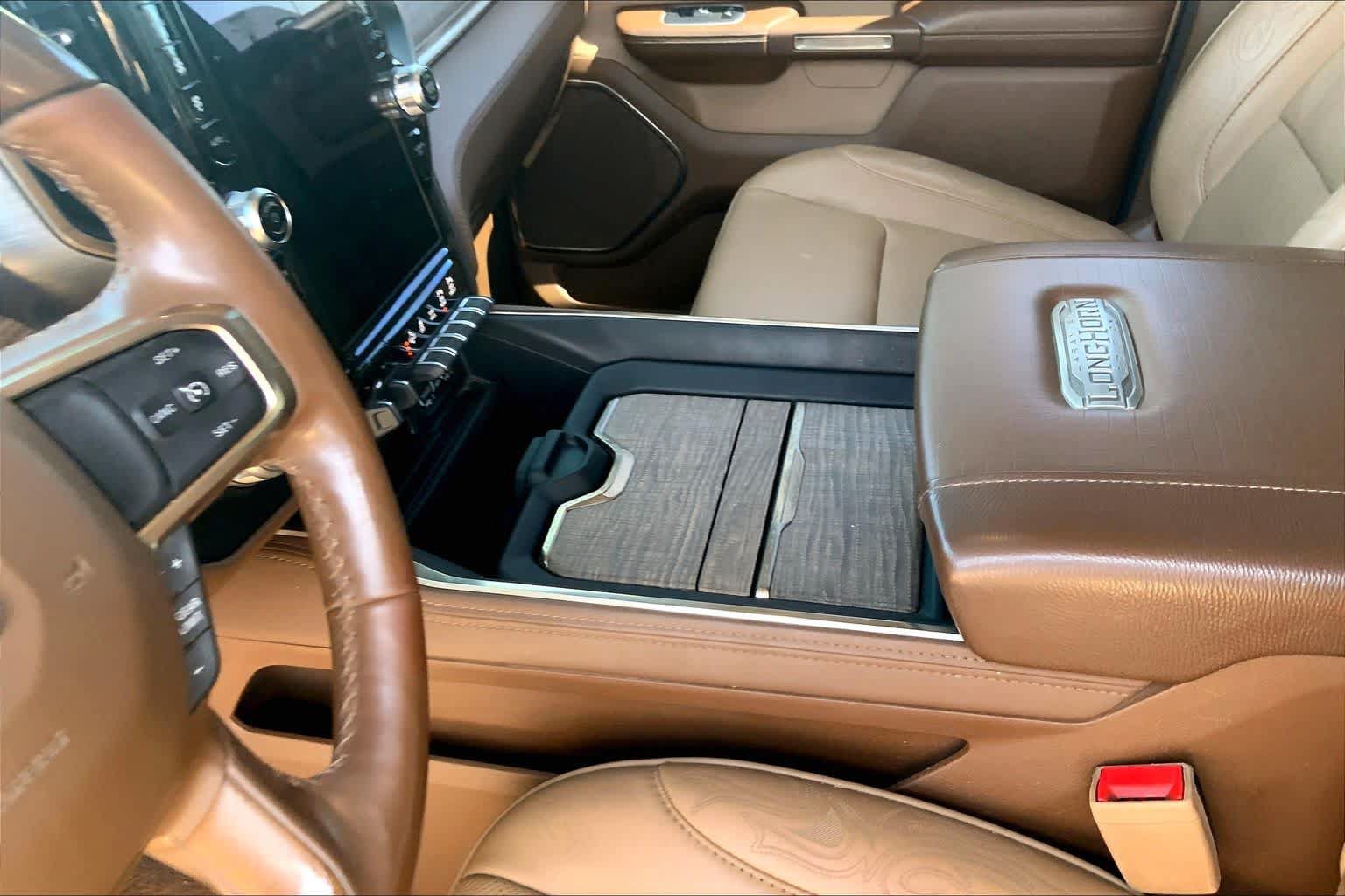 Used 2020 RAM 1500 Limited AWD/4WD image 17