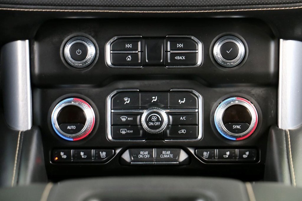 Used 2024 GMC Yukon SLT image 34