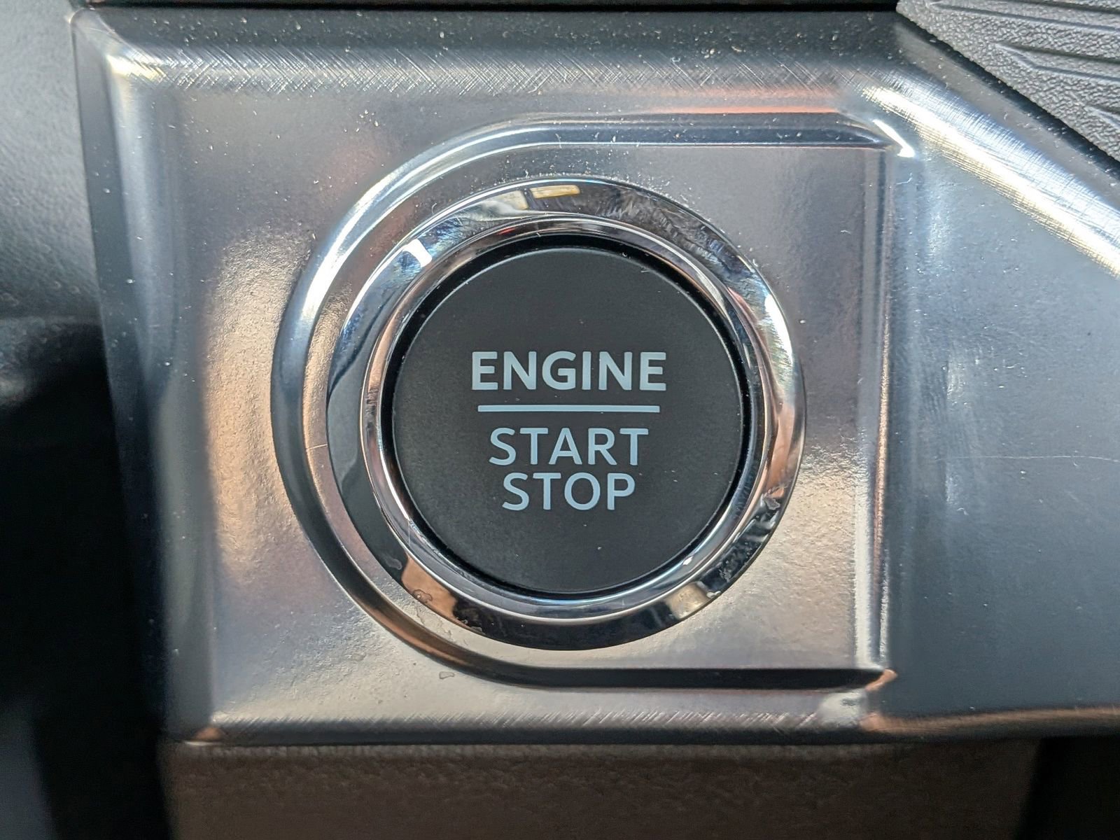 Certified 2025 Ford F150 King Ranch image 32