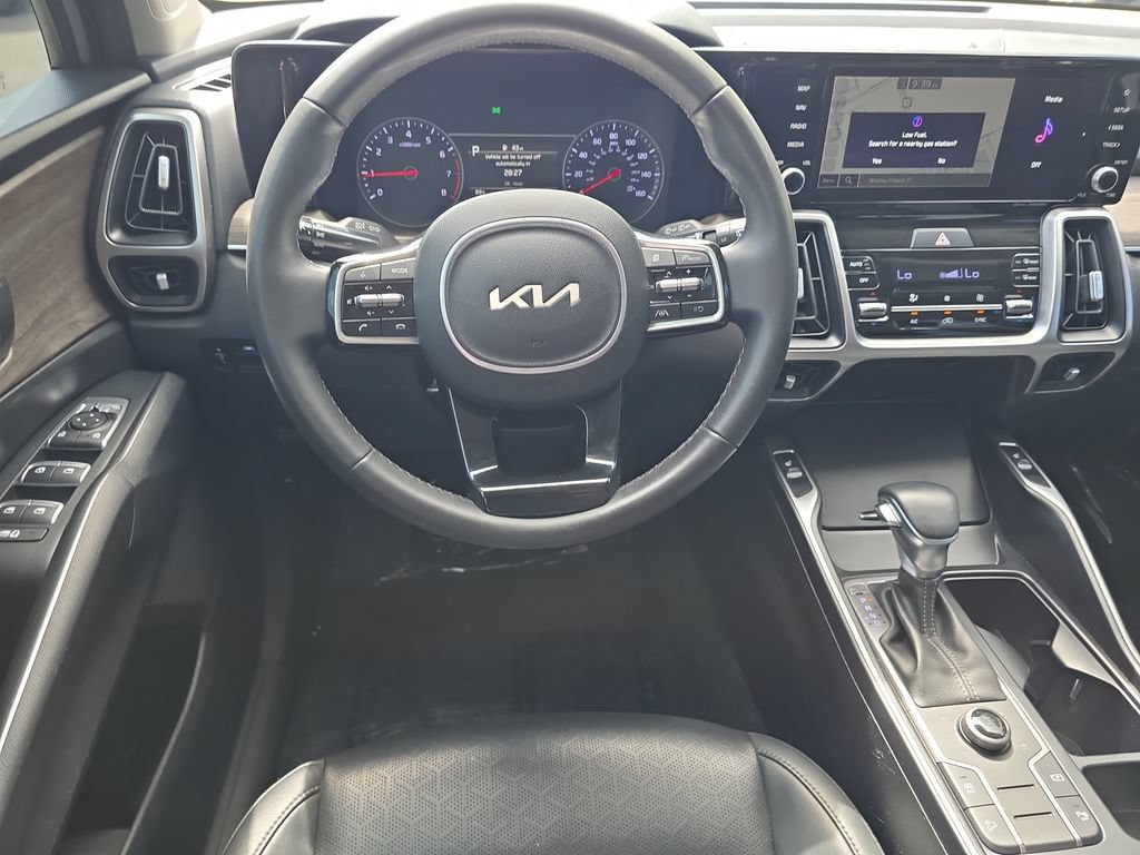 Used 2022 Kia Sorento S AWD/4WD image 13