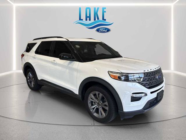 Certified 2022 Ford Explorer XLT w/ Equipment Group 202A