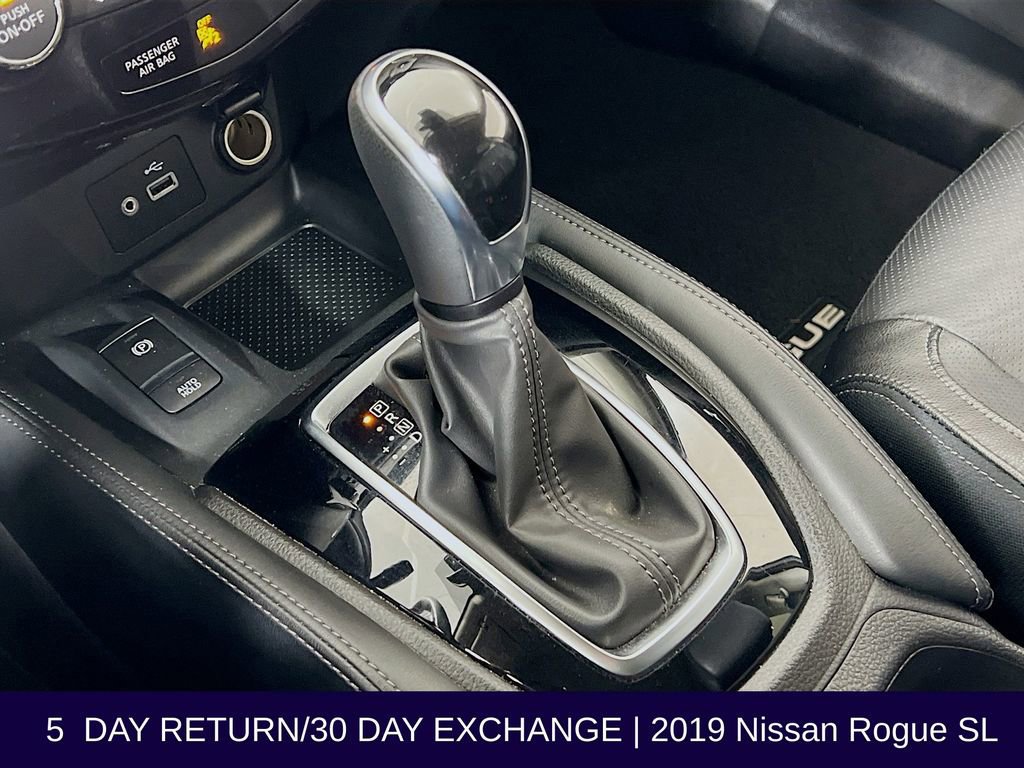 Used 2019 Nissan Rogue SL w/ Premium Package image 23