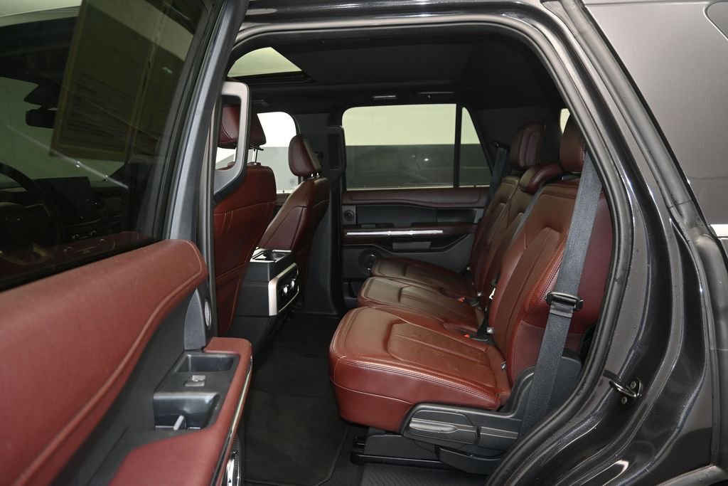 Certified 2024 Ford Expedition Limited RWD image 15