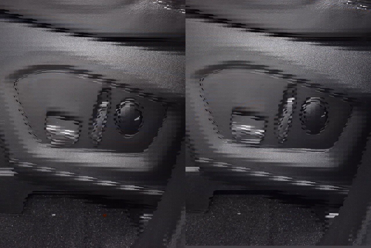 Certified 2023 Ford Explorer XLT w/ Equipment Group 202A image 35