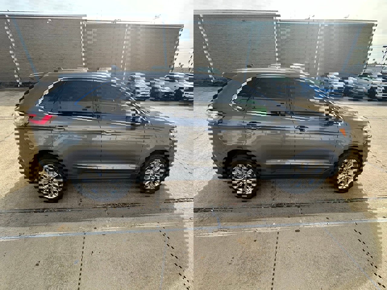 Certified 2024 Ford Edge Titanium image 9