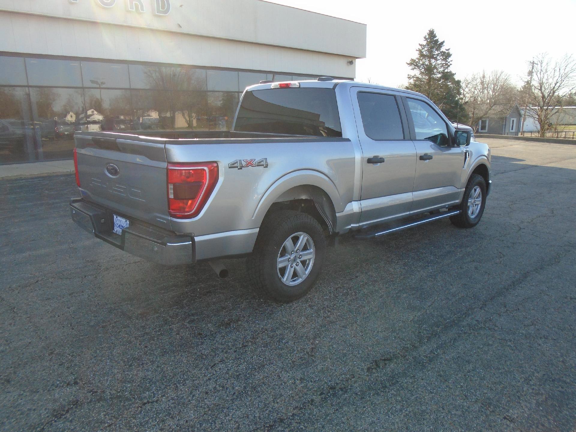 Certified 2023 Ford F150 XLT image 4