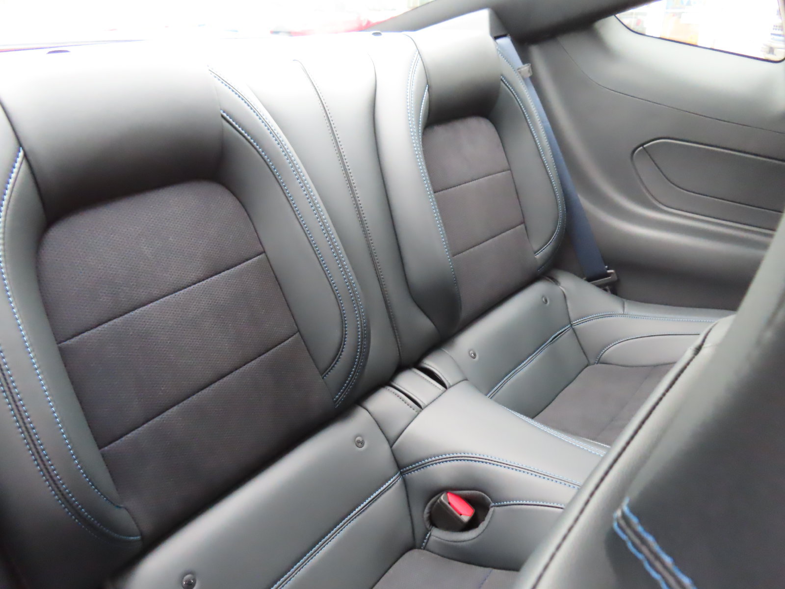 Certified 2025 Ford Mustang Dark Horse RWD image 36