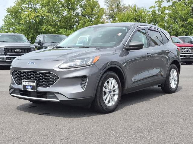 Certified 2022 Ford Escape SE w/ Cold Weather Package