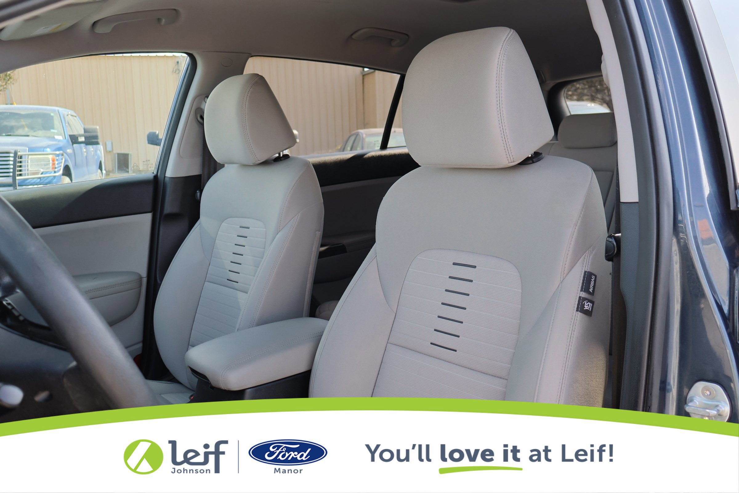 Used 2021 Kia Sportage LX w/ LX Fwd Popular Package image 12