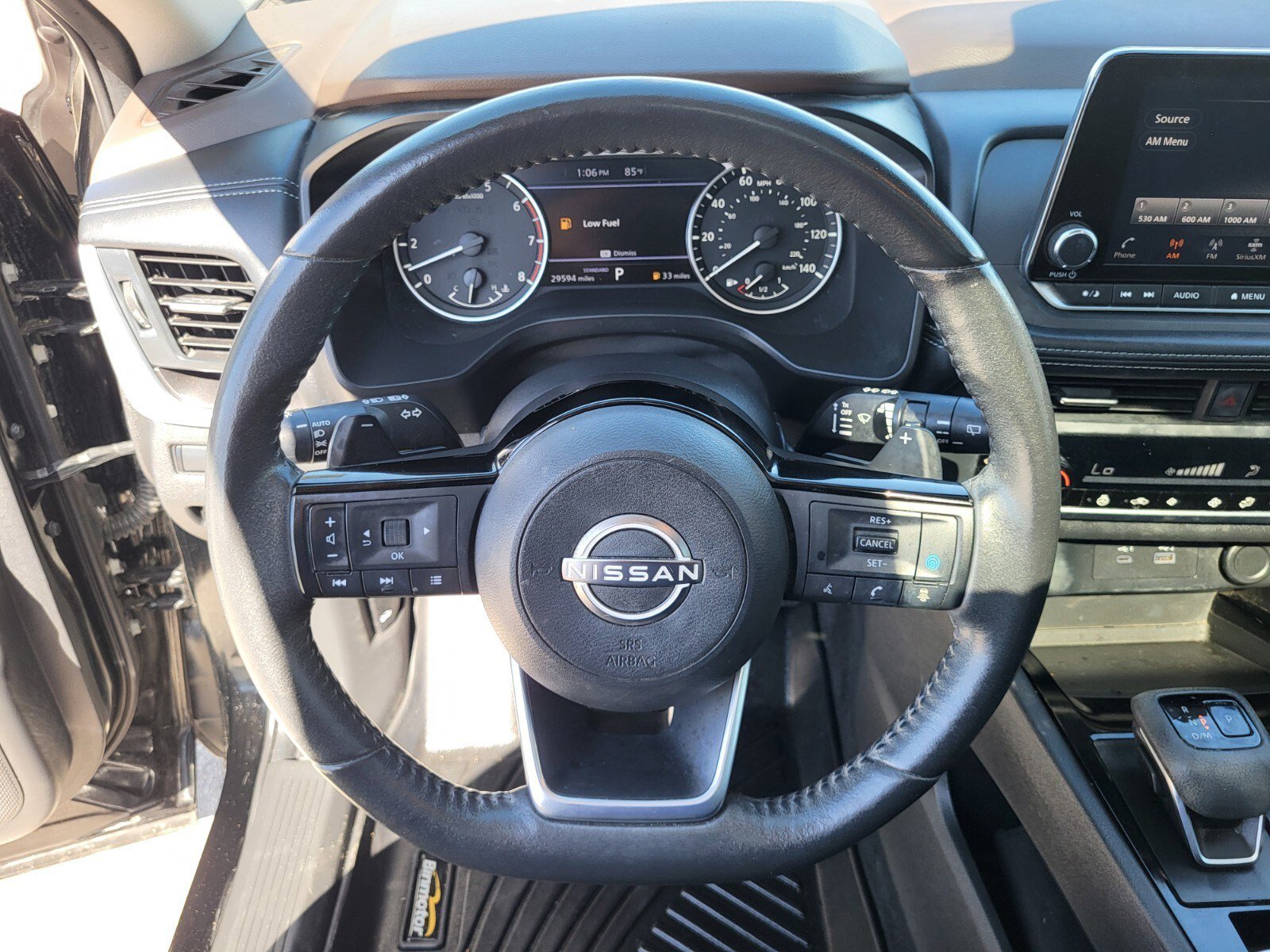 Used 2023 Nissan Rogue SV w/ SV Premium B Package image 27