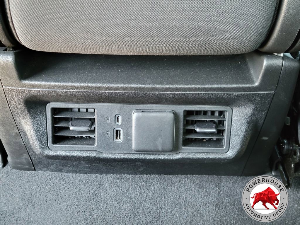 Used 2024 Chevrolet Silverado 1500 LT image 17