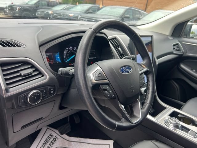 Certified 2023 Ford Edge SEL w/ Convenience Package AWD/4WD image 7