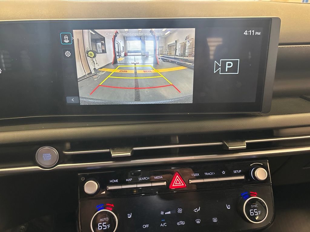 Used 2025 Hyundai Santa Cruz SEL AWD/4WD image 5