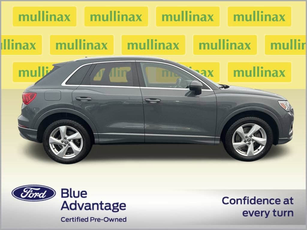 Used 2020 Audi Q3 2.0T Premium Plus image 2